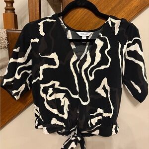 Nine West Black and Cream Abstract Blouse